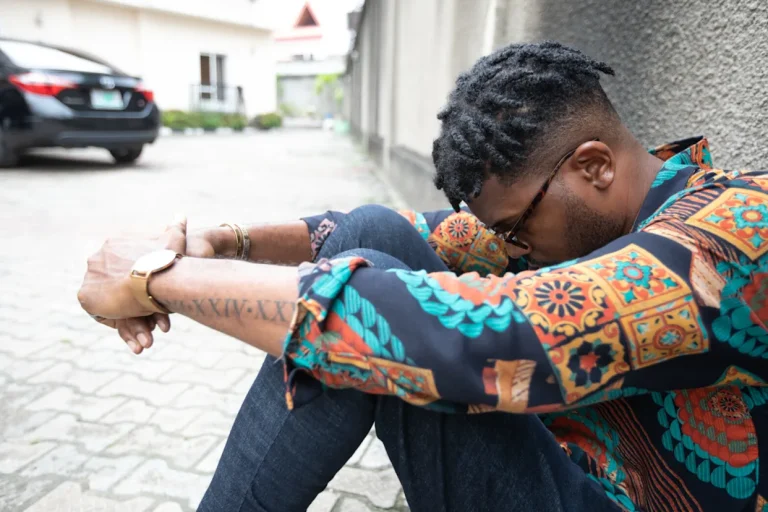 Want an Easier Life? Start by Quitting These Energy-Draining Habits